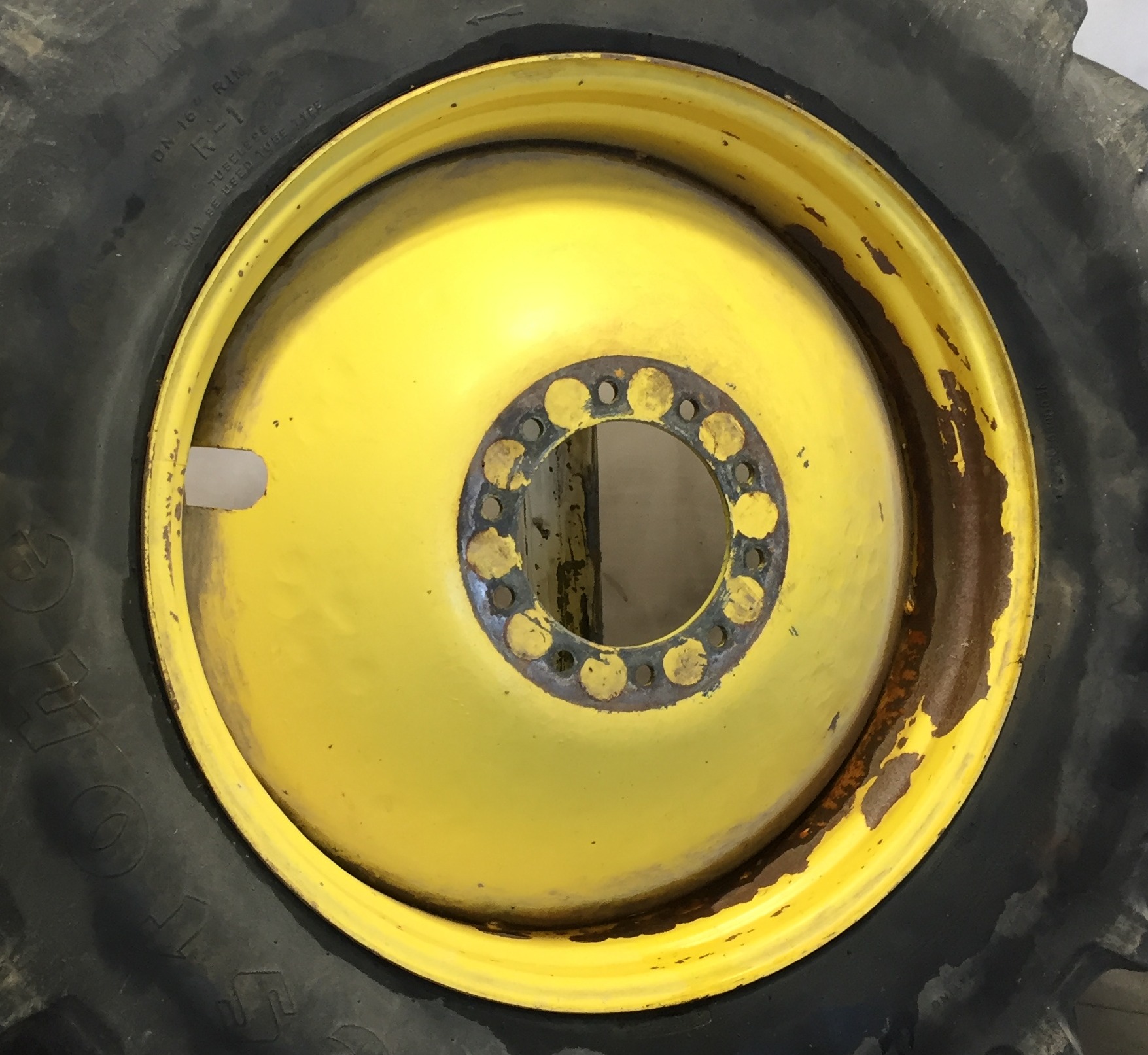 38''D x 16''W Dolly Dual Wheel WT008765