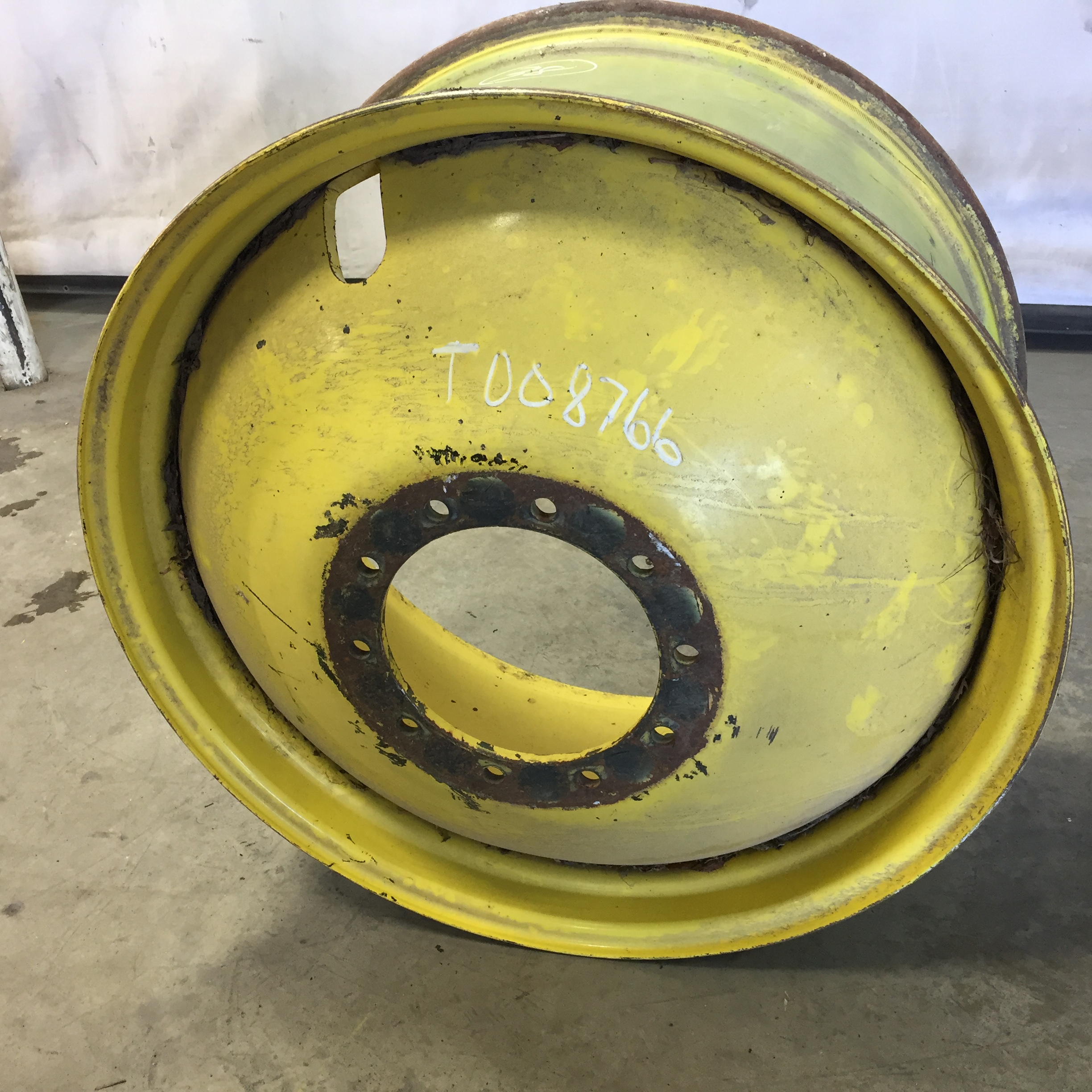 38''D x 18''W Dolly Dual Wheel T008766