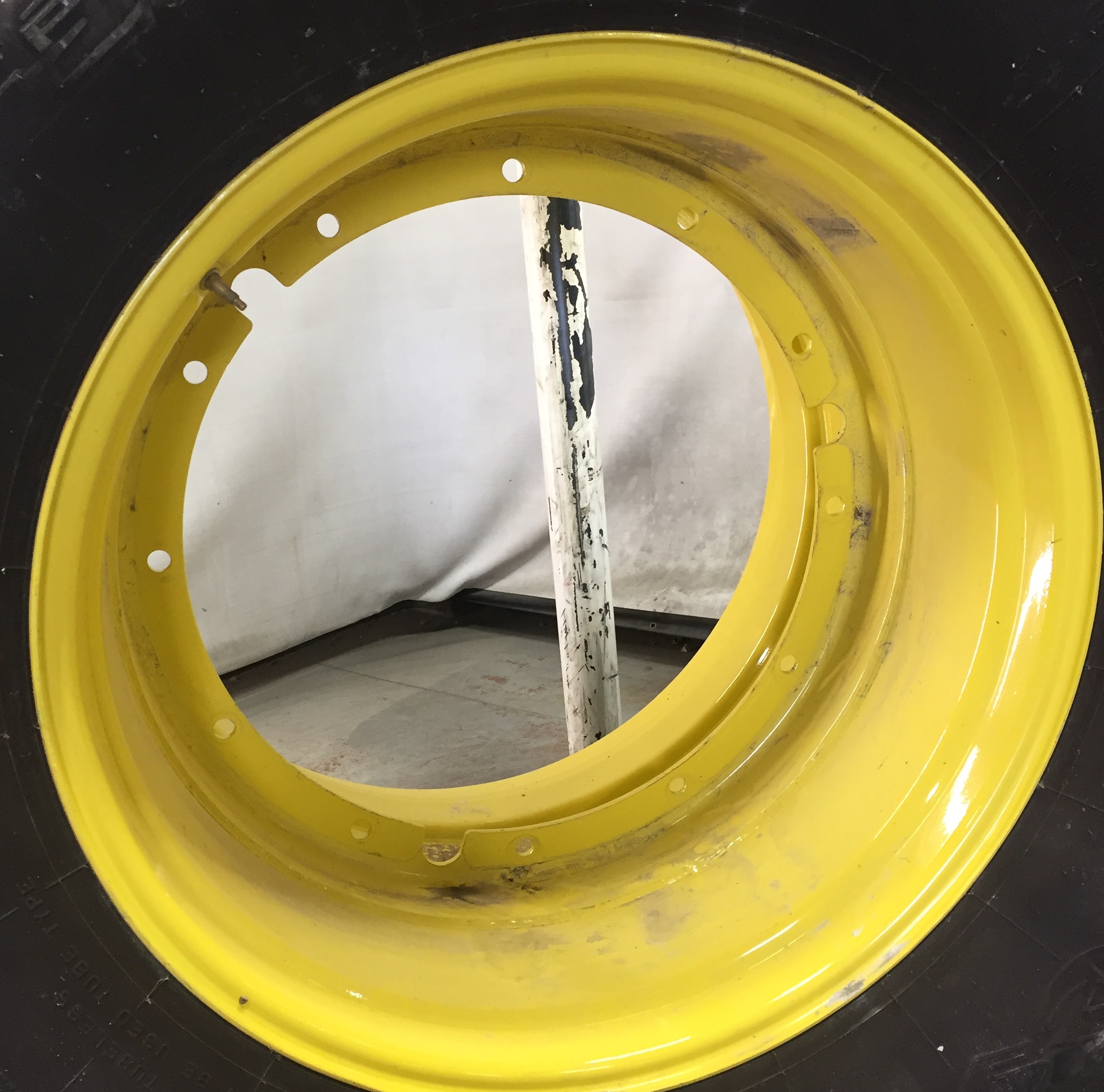 38''D x 27''W Stub Disc Wheel WT008776