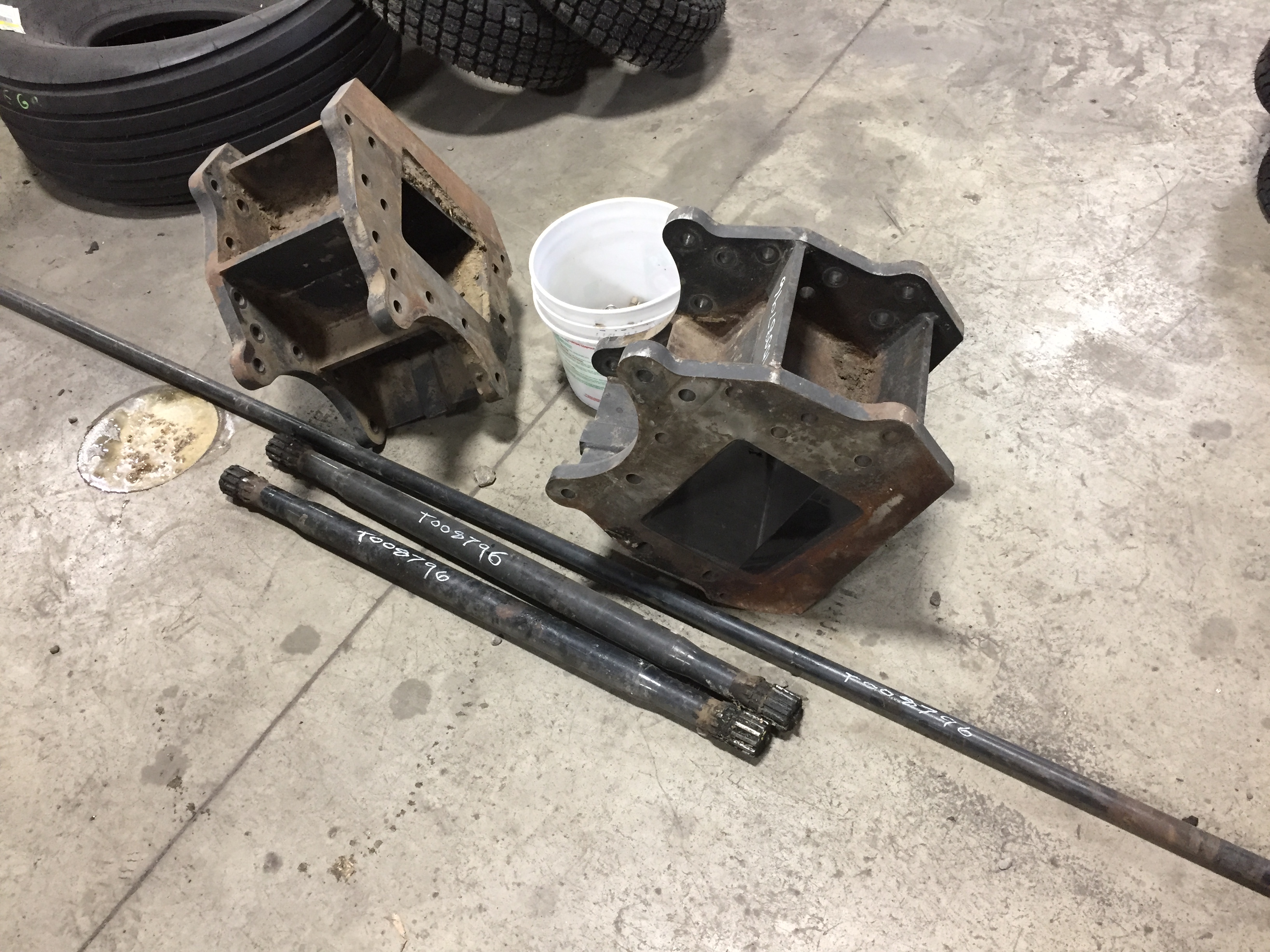 Combine Frame Extension, w/Shafts, Hdw & Truss Rod Combine Frame Extension T008796