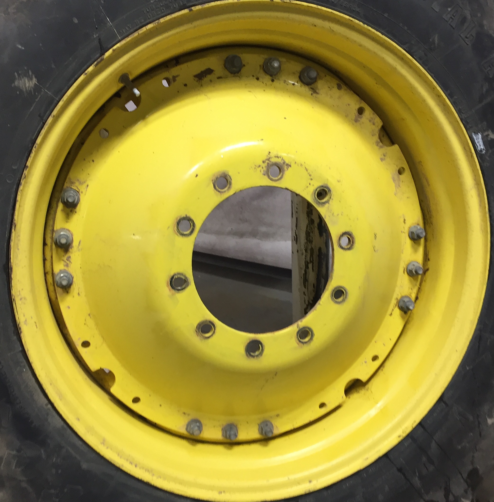 34'' Waffle Wheel (Groups of 3 bolts) Rim Center WT008849CTR