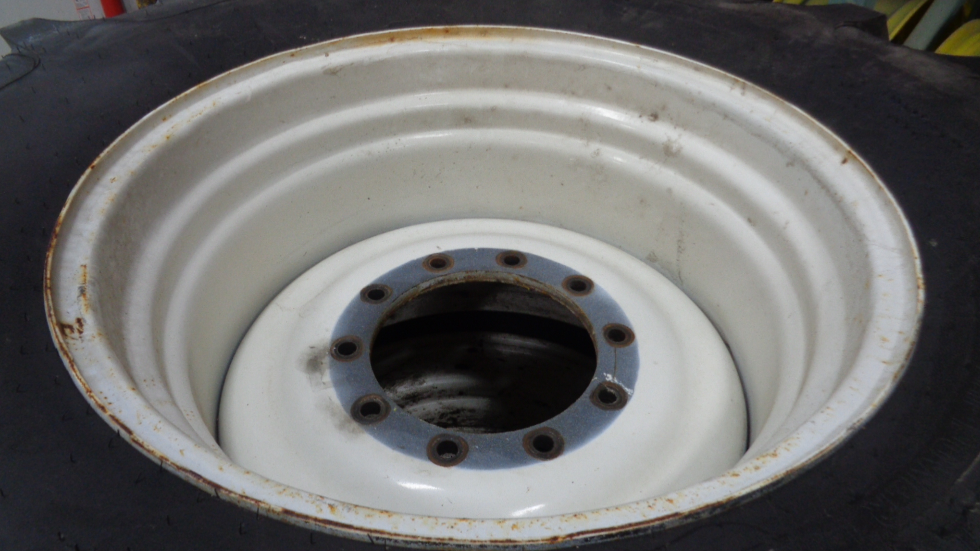 30''D x 20''W Formed Plate Wheel WT004087