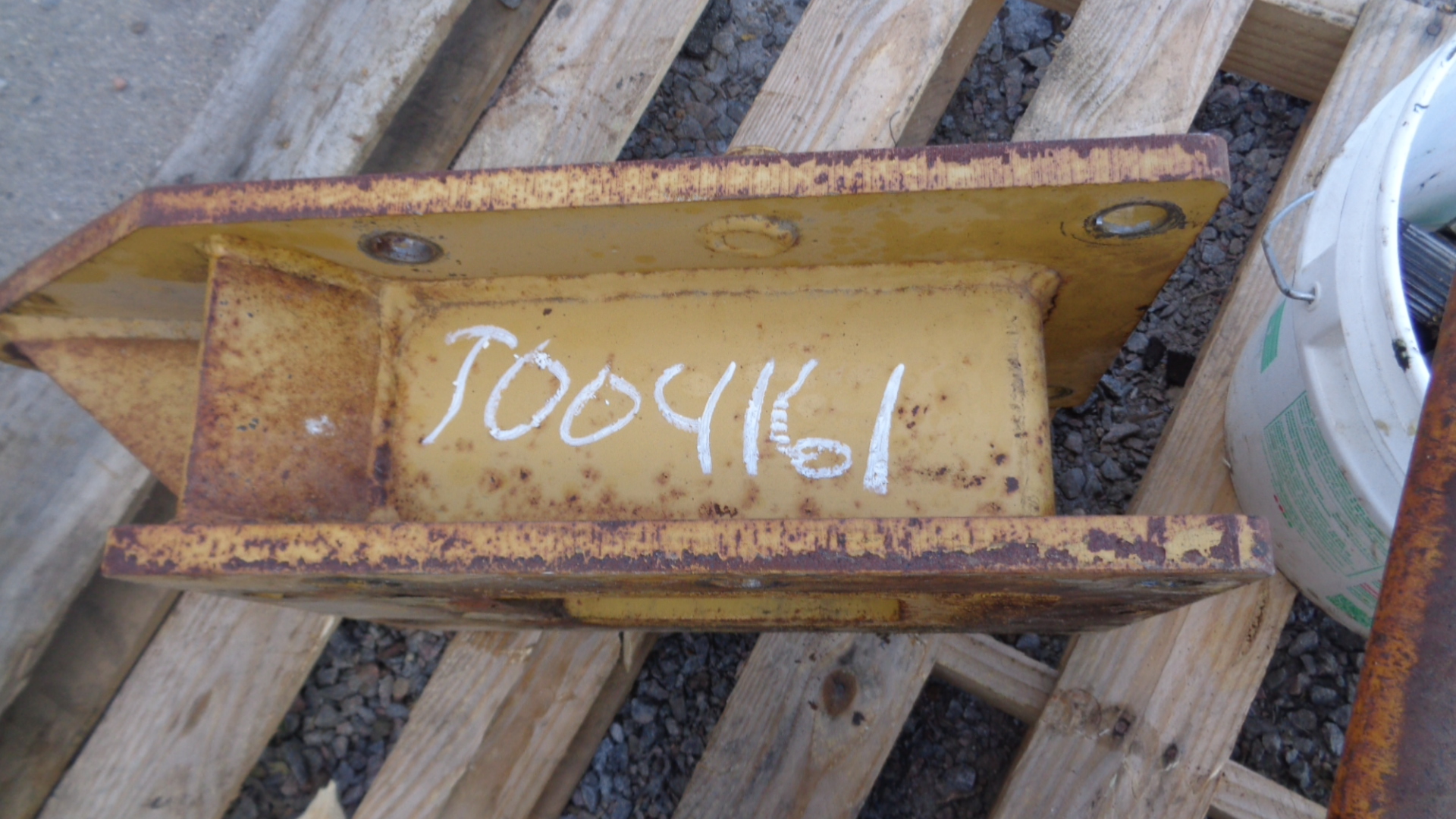 Combine Frame Extension, w/Shafts, Hdw & Truss Rod Combine Frame Extension T004161