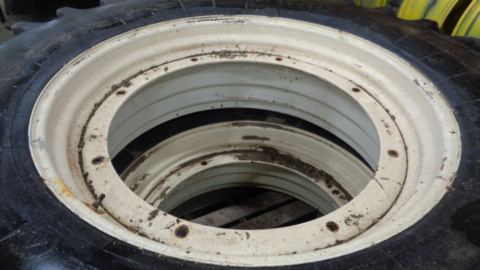 38''D x 15''W Stub Disc Wheel WT004124