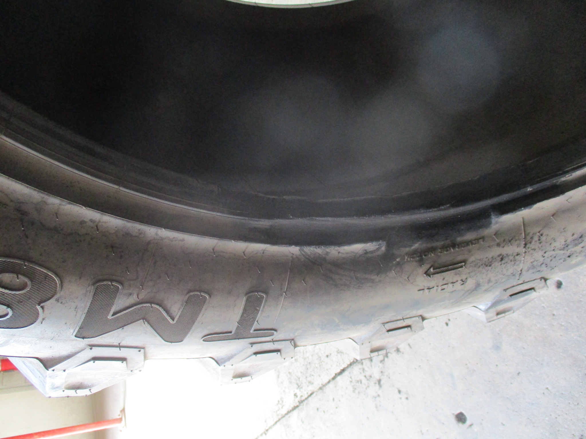 540/65R34 Pirelli TM800 R-1W Tire S001331