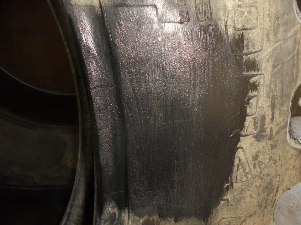 420/80R46 Goodyear Farm Dyna Torque Radial R-1 Tire 004877-Z