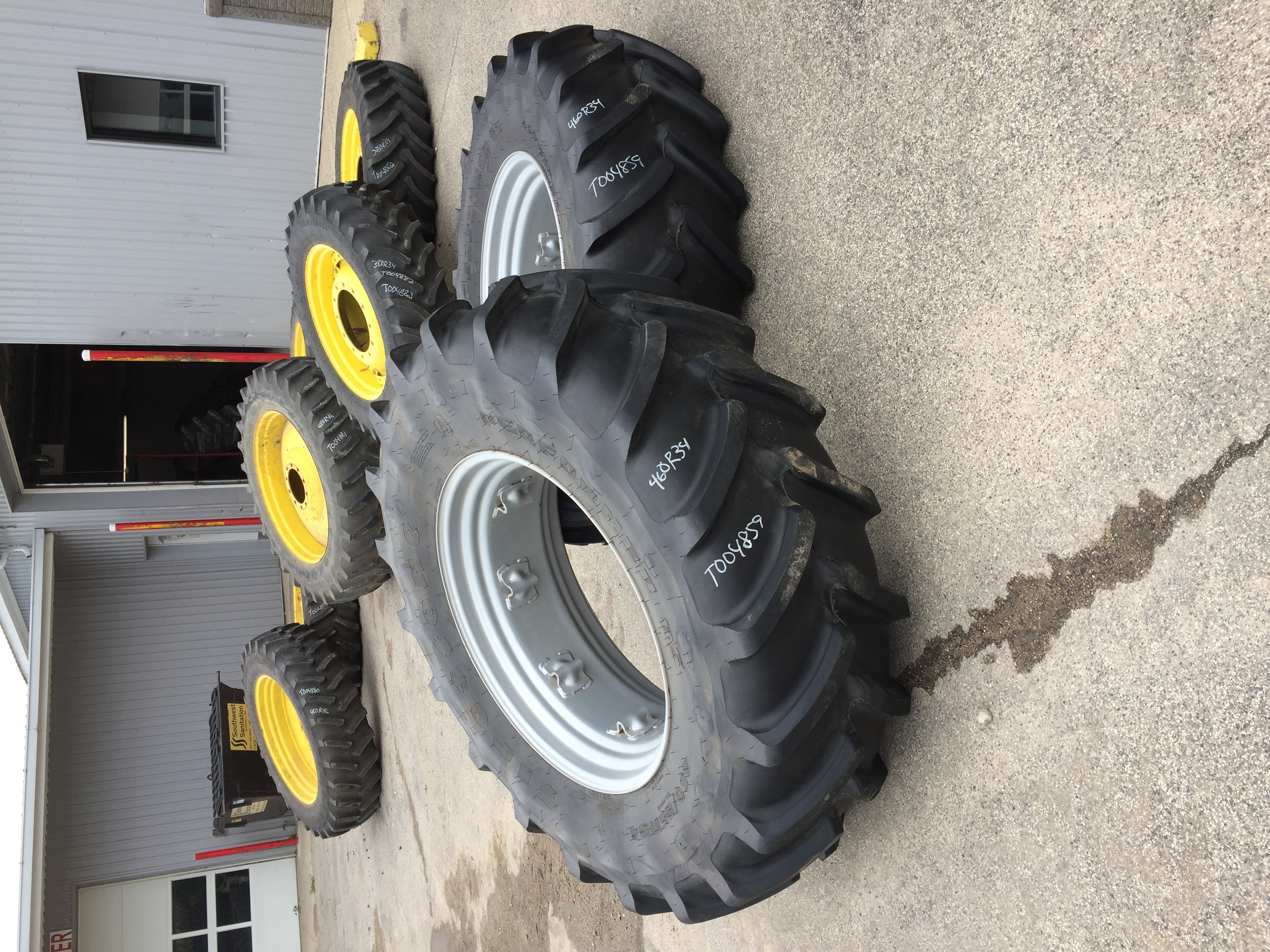 34''D x 15''W Rim with Clamp/Loop Style Wheel WT004859