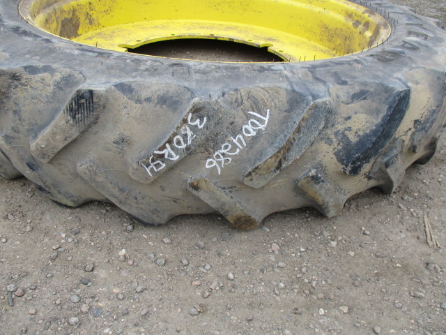 380/90R54 Goodyear Farm DT800 Super Traction R-1W Tire RT004286