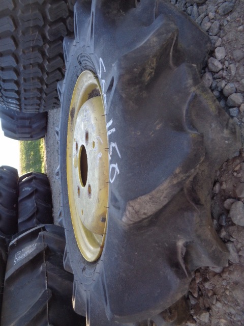 5.00/-12 Bridgestone Farm Service Lug-M R-1 Tire RS001150