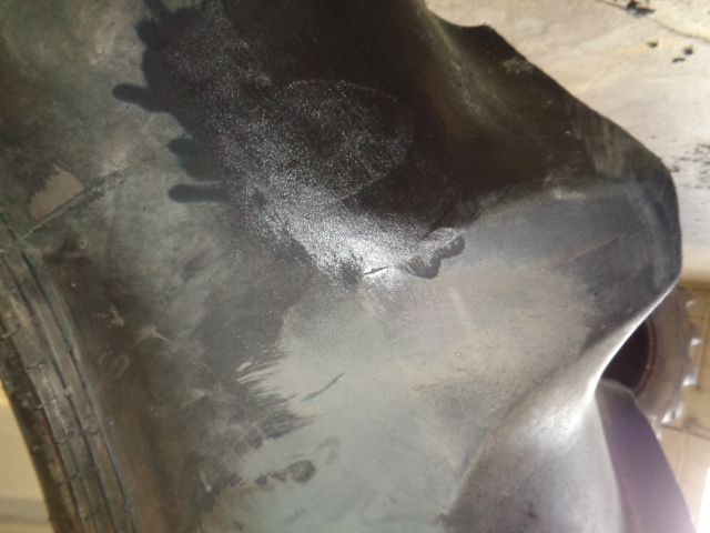 520/85R46 Goodyear Farm Special Sure Grip Radial TD8 R-2 Tire 006643