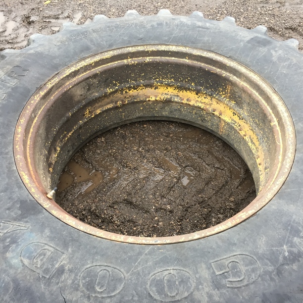 38''D x 18''W Double Bevel 38" Cast Wheel WT005162