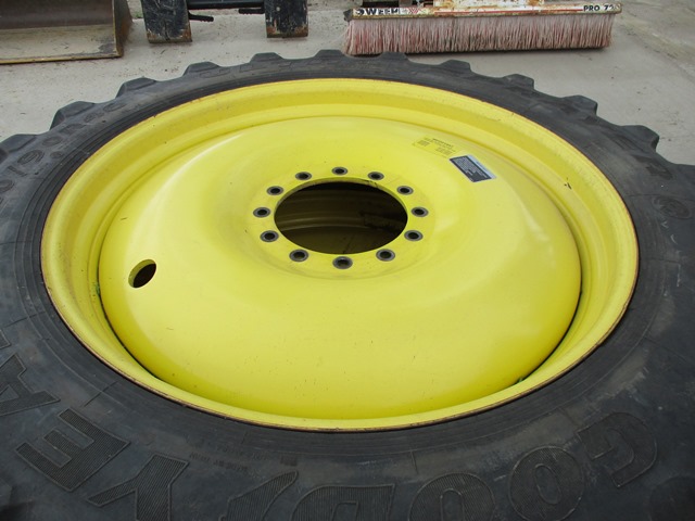 46''D x 13''W Bubble Disc Wheel WT004735