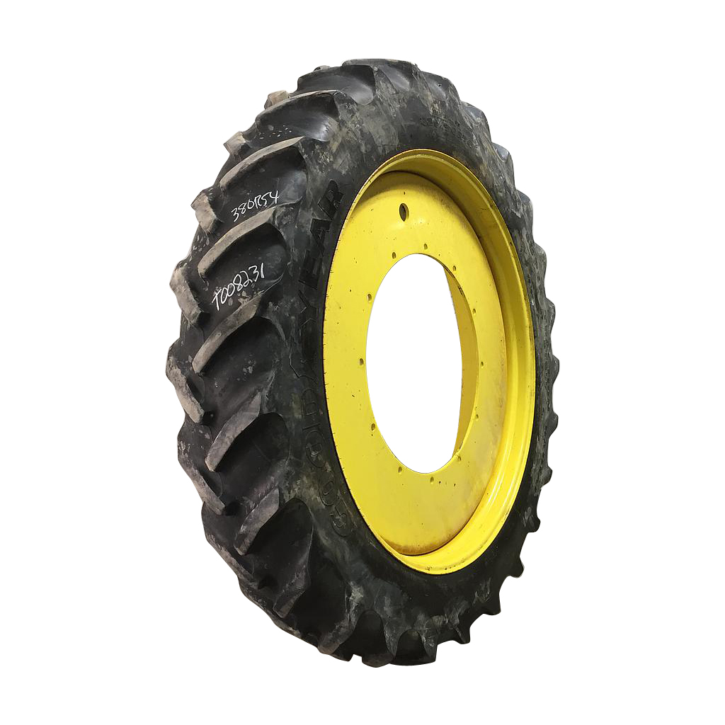 380/90R54 Goodyear Farm DT800 Super Traction R-1W Tire-Wheel Assembly T008231