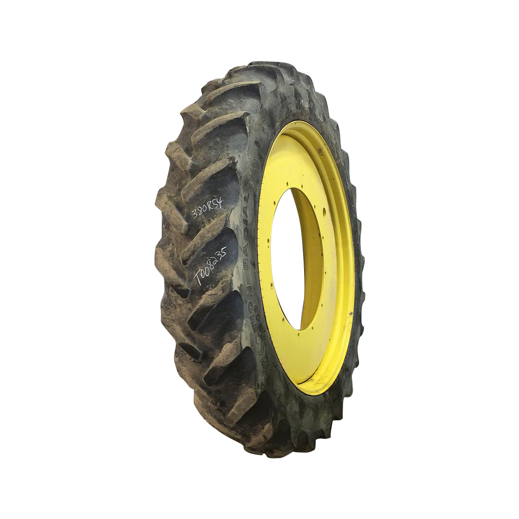 380/90R54 Goodyear Farm DT800 Super Traction R-1W Tire-Wheel Assembly T008235