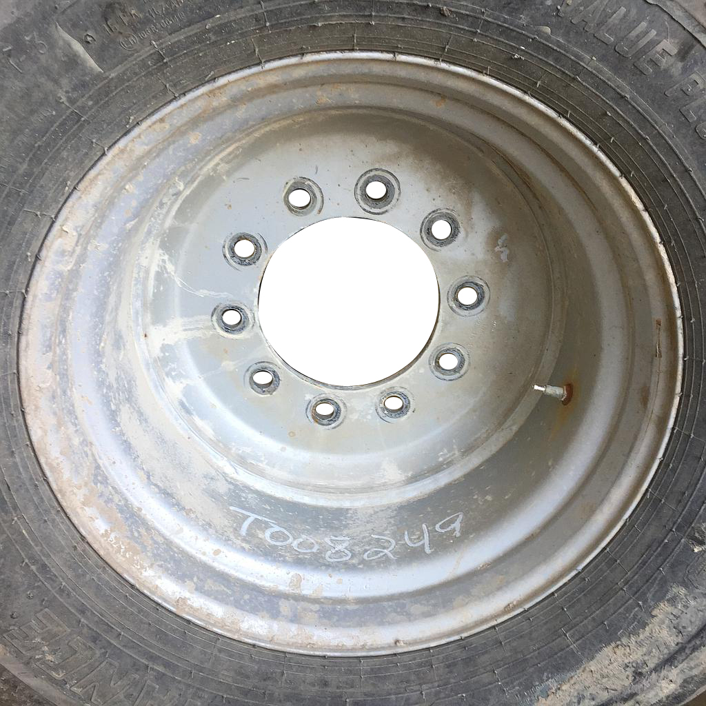 22.5''D x 16''W Hub Pilot Wheel T008249