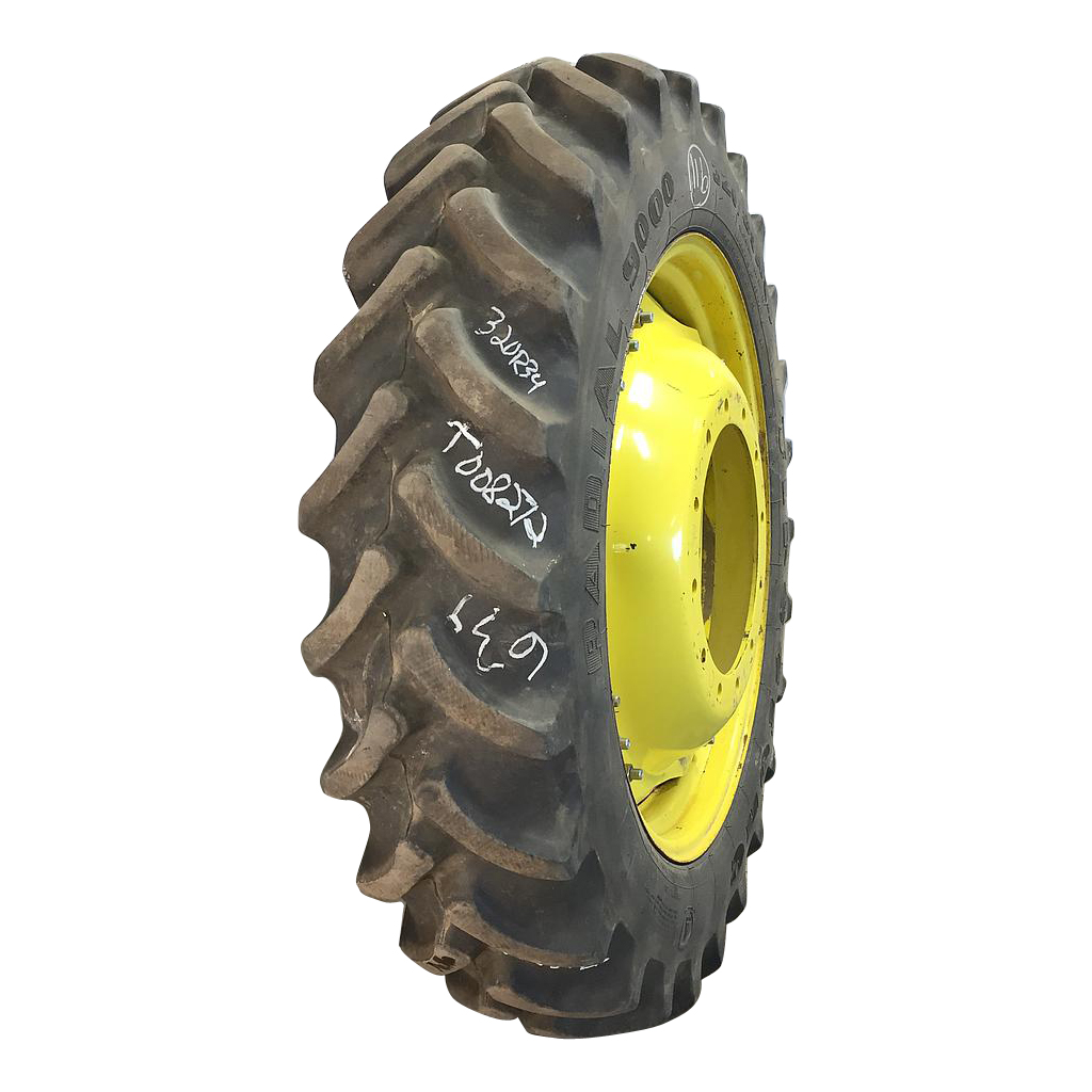 320/85R34 Firestone Radial 9000 R-1W Tire RT008272