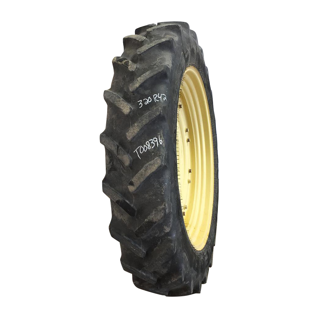 320/90R42 Goodyear Farm DT800 Optitrac R-1W Tire RT008396