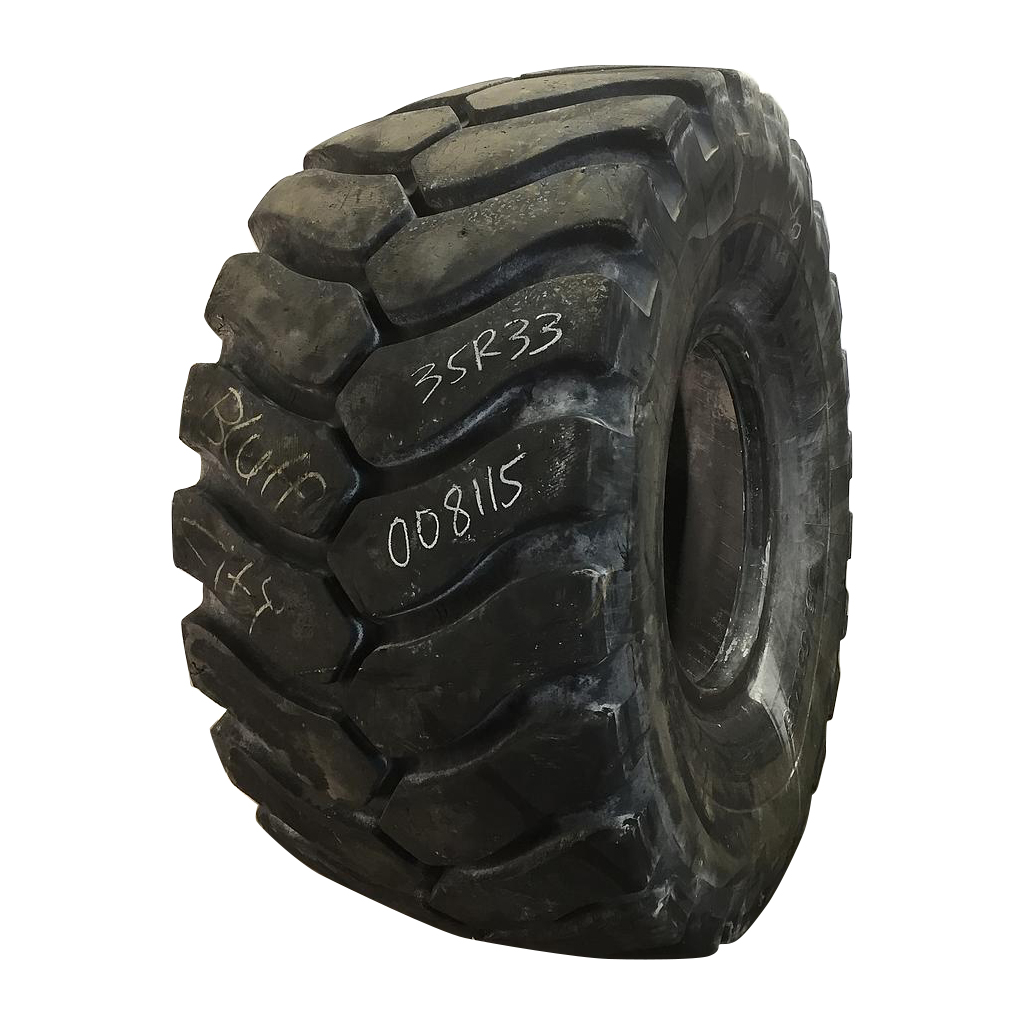 35/65R33 Michelin XLDD2 L-5 Tire 008115