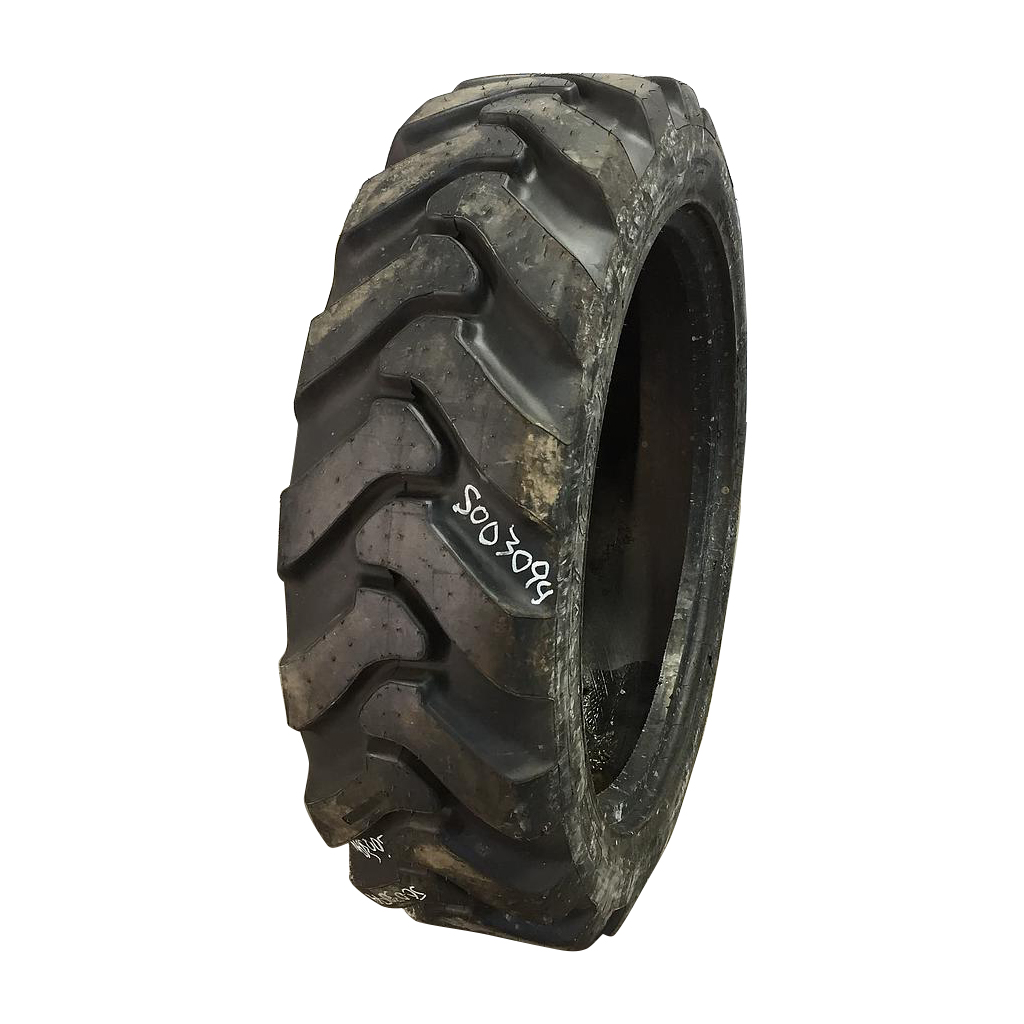 330/-851 Titan Farm Grizz LSWG8L Tire S003094