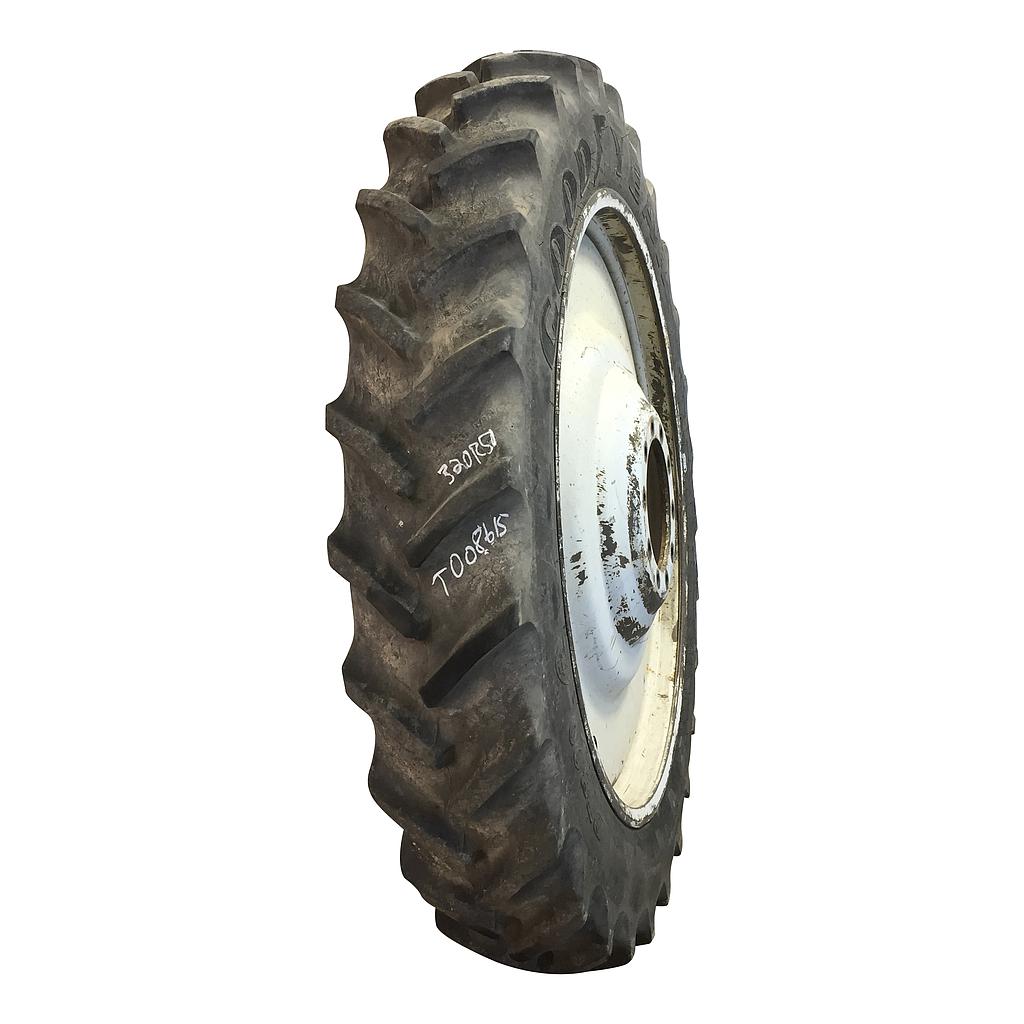 320/90R50 Goodyear Farm DT800 Optitrac R-1W Tire RT008615