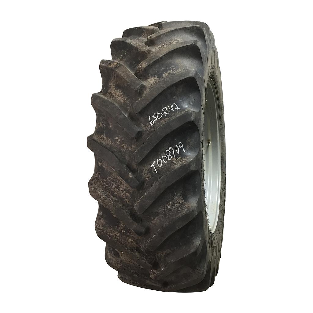 650/65R42 Goodyear Farm DT820 Super Traction R-1W Tire RT008709