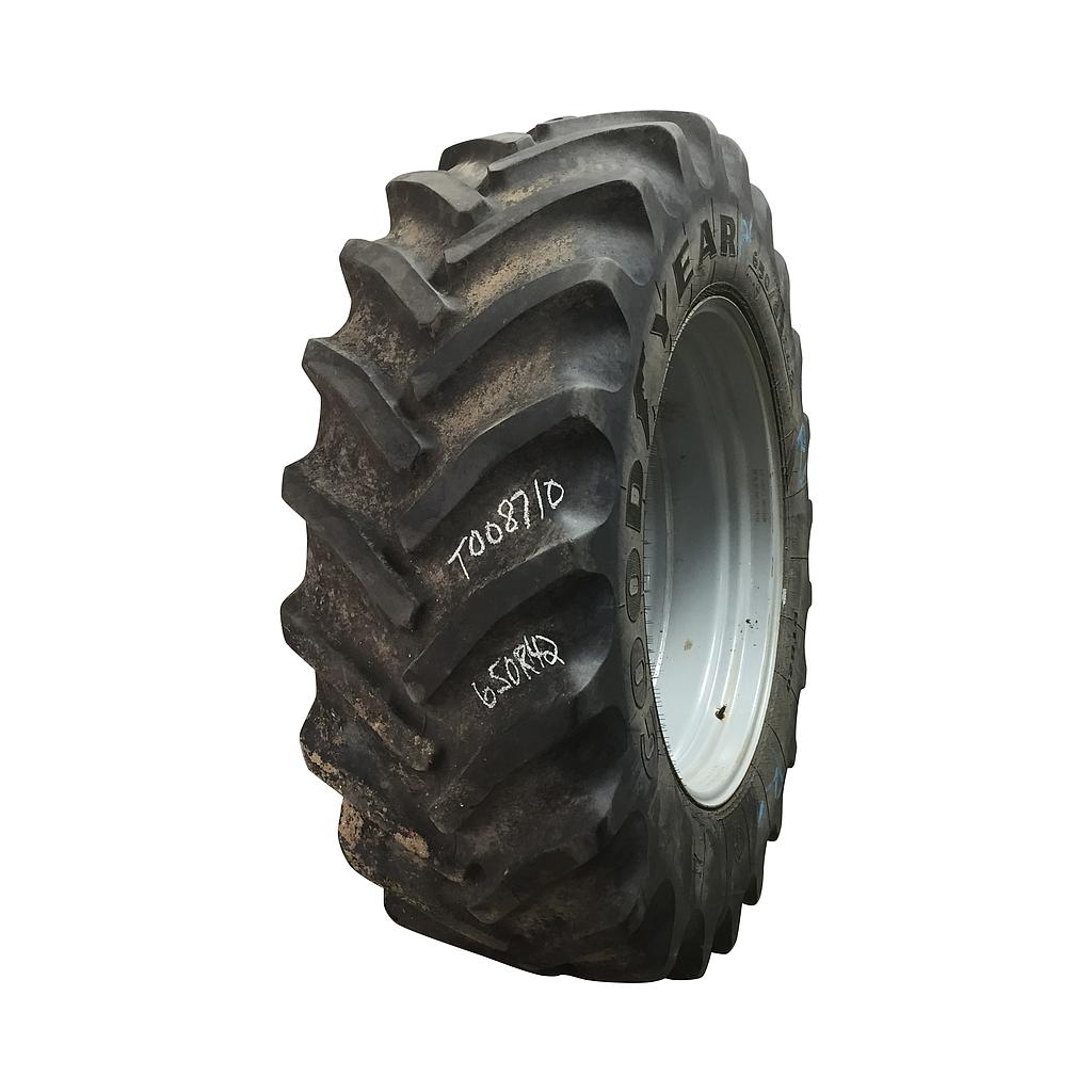 650/65R42 Goodyear Farm DT820 Super Traction R-1W Tire RT008710