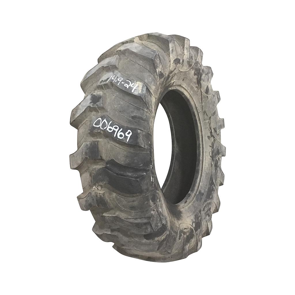 14.9/-24 Bobcat HD Bead Guard R-4 Tire 006969