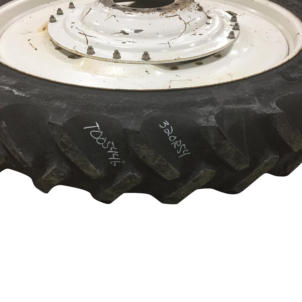 320/90R54 Goodyear Farm DT800 Super Traction R-1W Tire RT005446