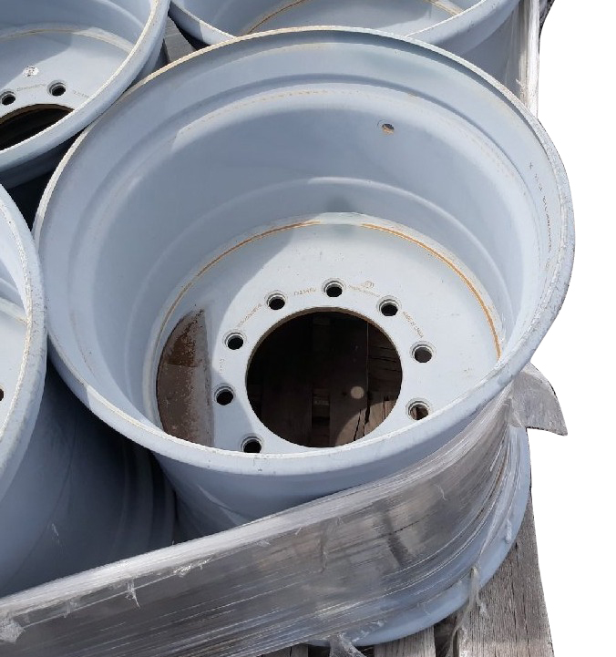 22.5''D x 24''W Hub Pilot Wheel W22-10300RP2