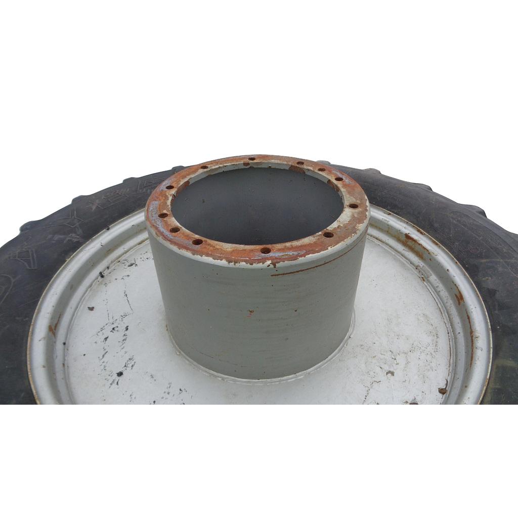 42''D x 16''W Straddle Dual Wheel WT004110