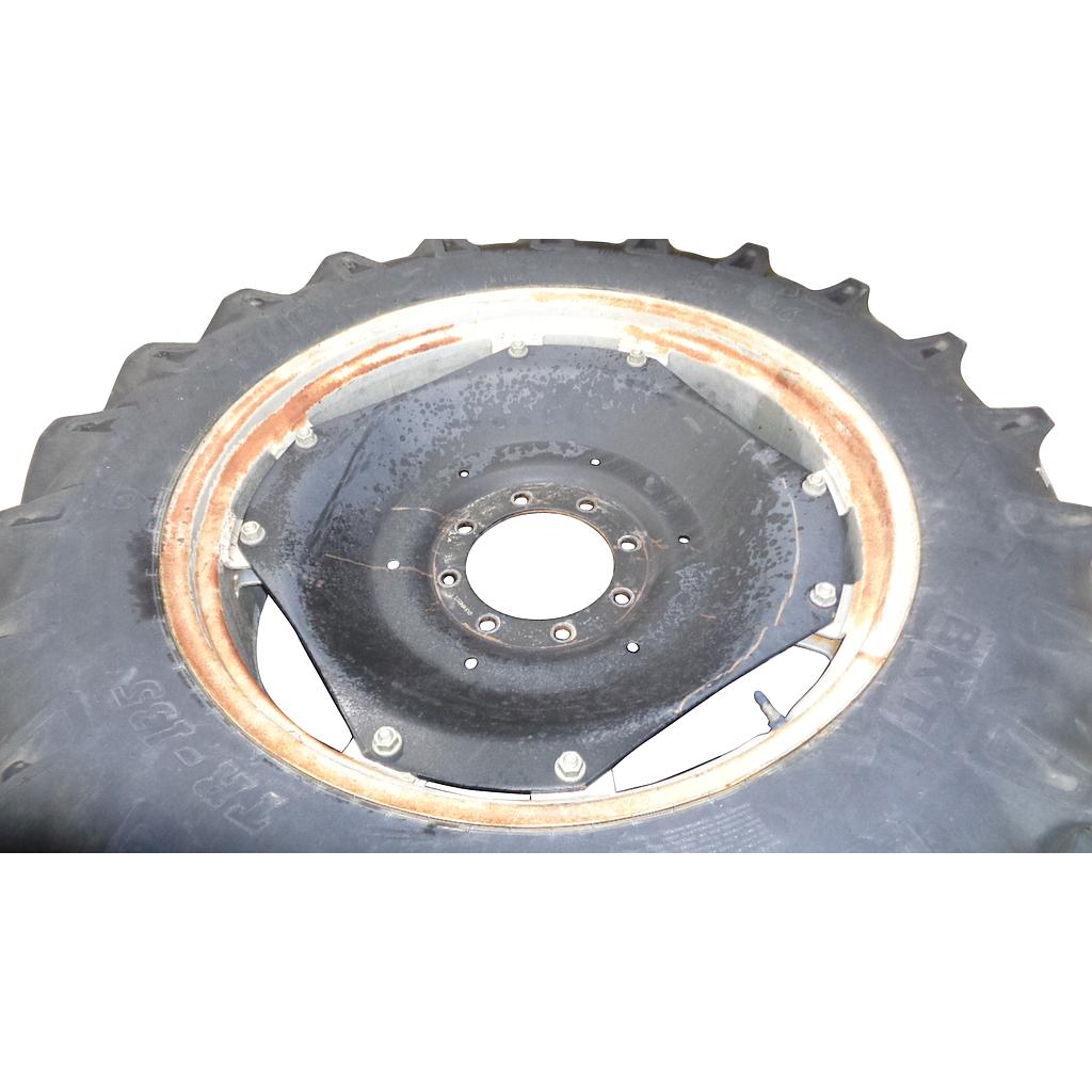 Rim with Clamp/U-Clamp (groups of 2 bolts) WT004035-Z