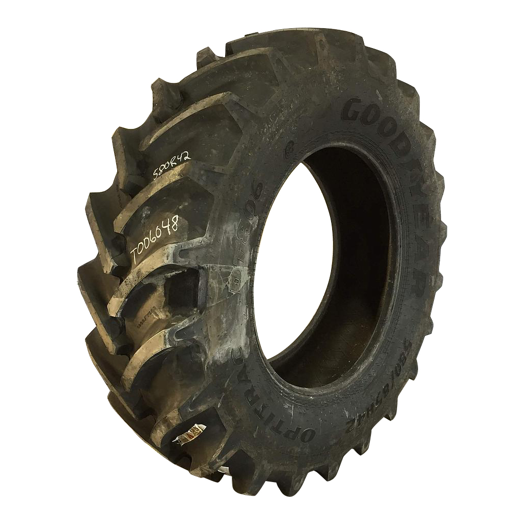 580/85R42 Goodyear Farm Optitrac R-1W Tire T006048