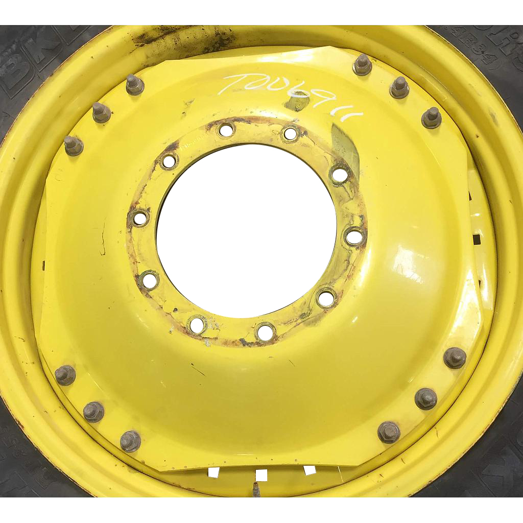 34'' Waffle Wheel (Groups of 3 bolts) Rim Center T006911CTR