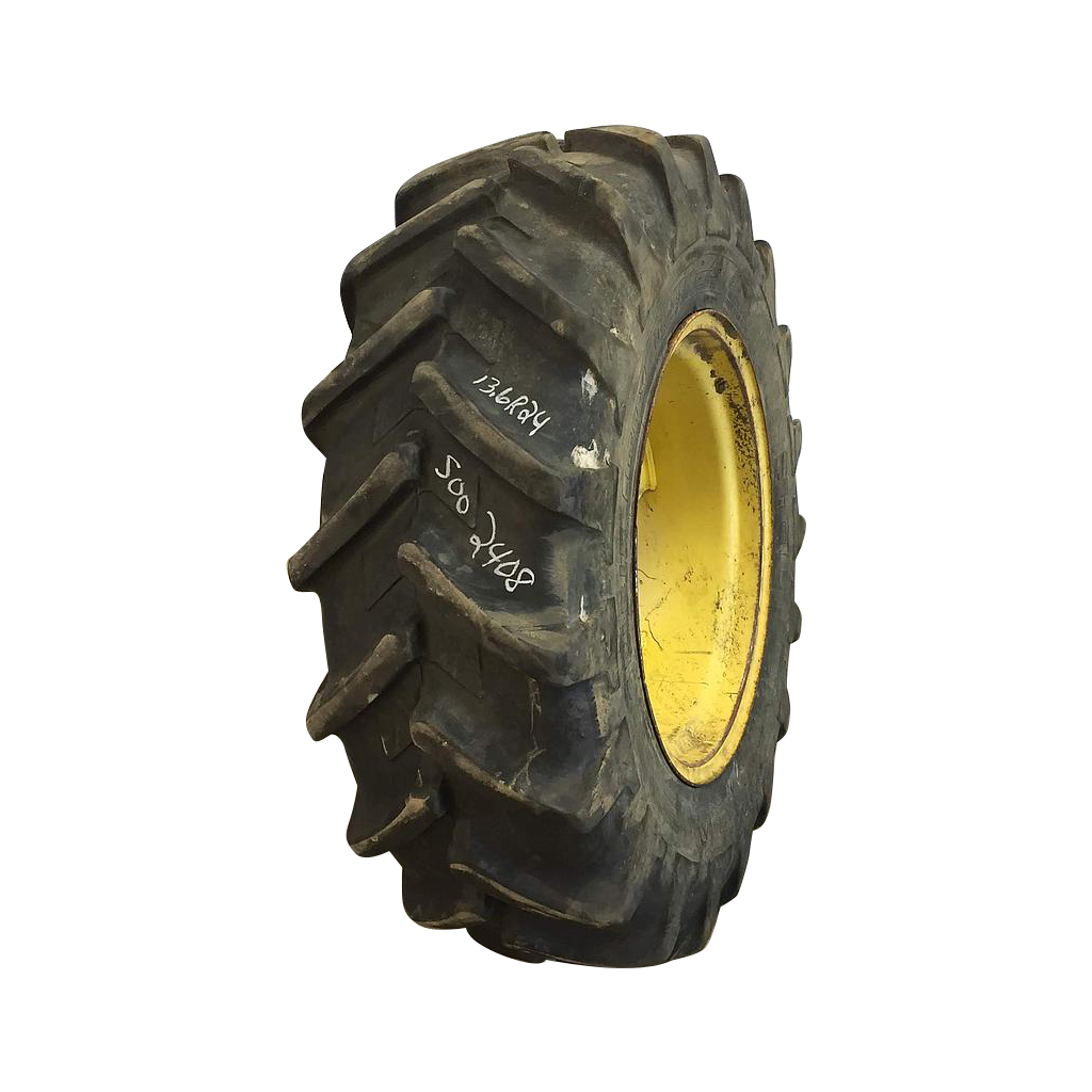 13.6/R24 Michelin AgriBib R-1W Tire RS002408