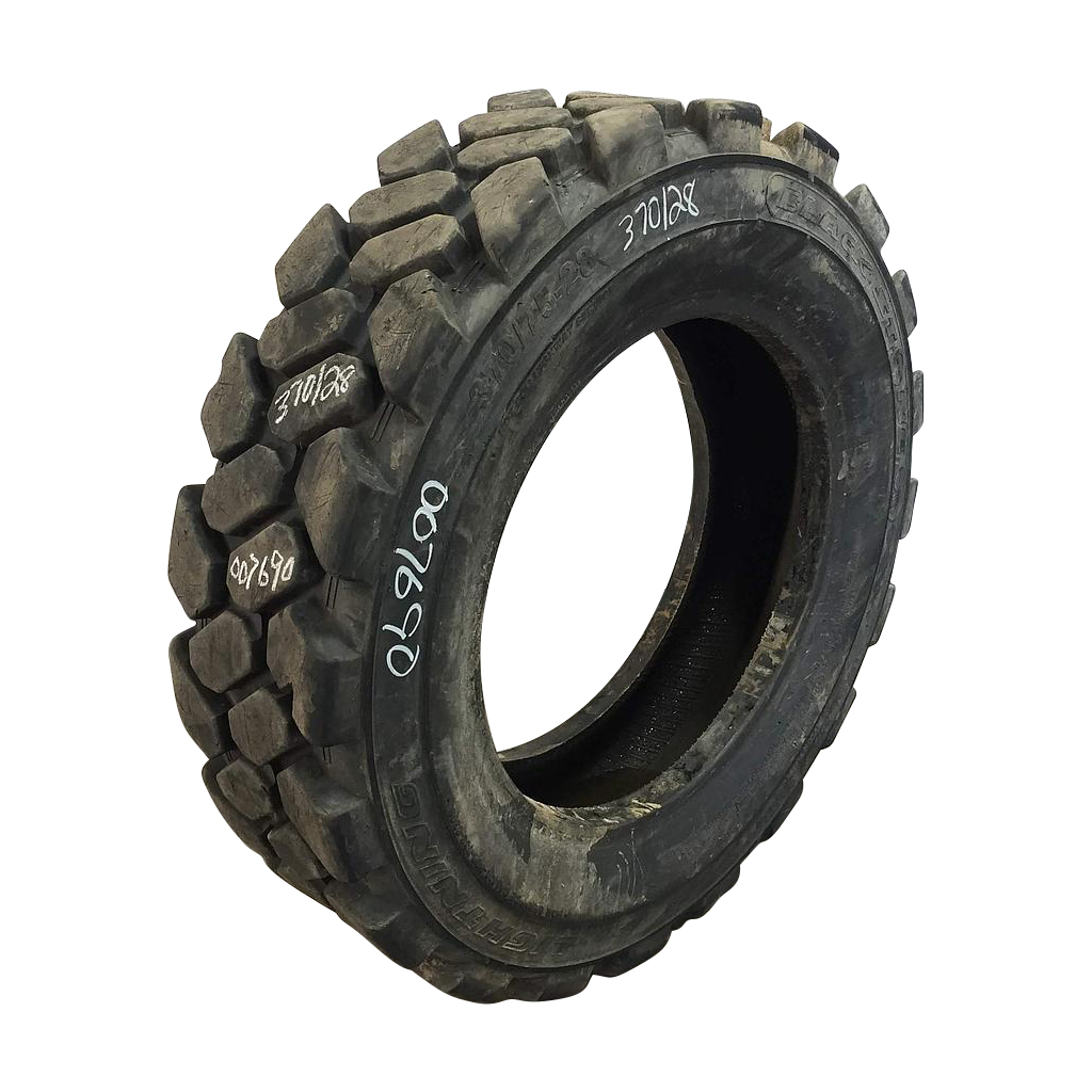 370/75-28 Blackstone Lightning Tire 007690