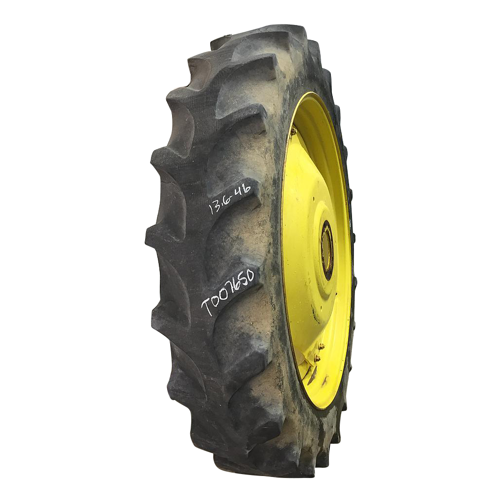 13.6/-46 Firestone Champion Spade Grip R-2 Tire RT007650