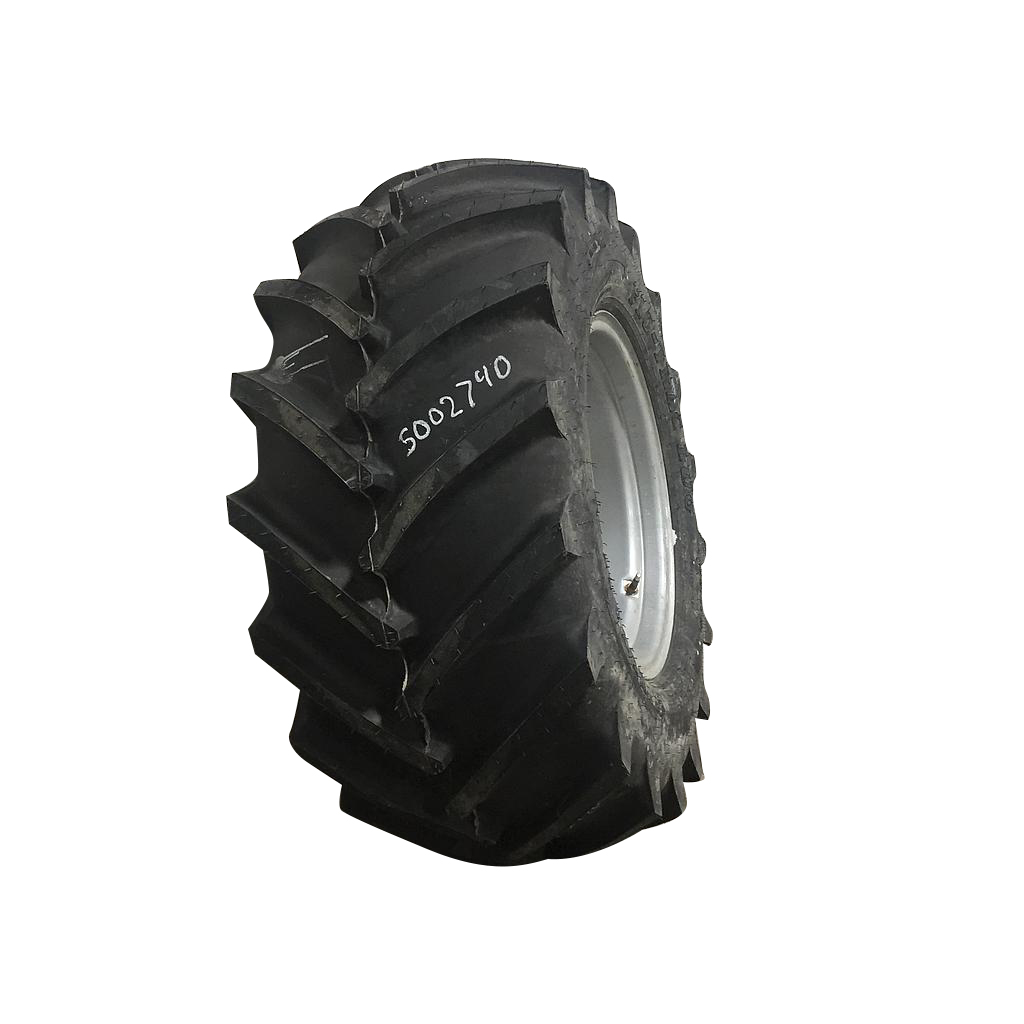 38/18.00-20 Titan Farm Flo-Trac Lug HF-2 Tire RS002740